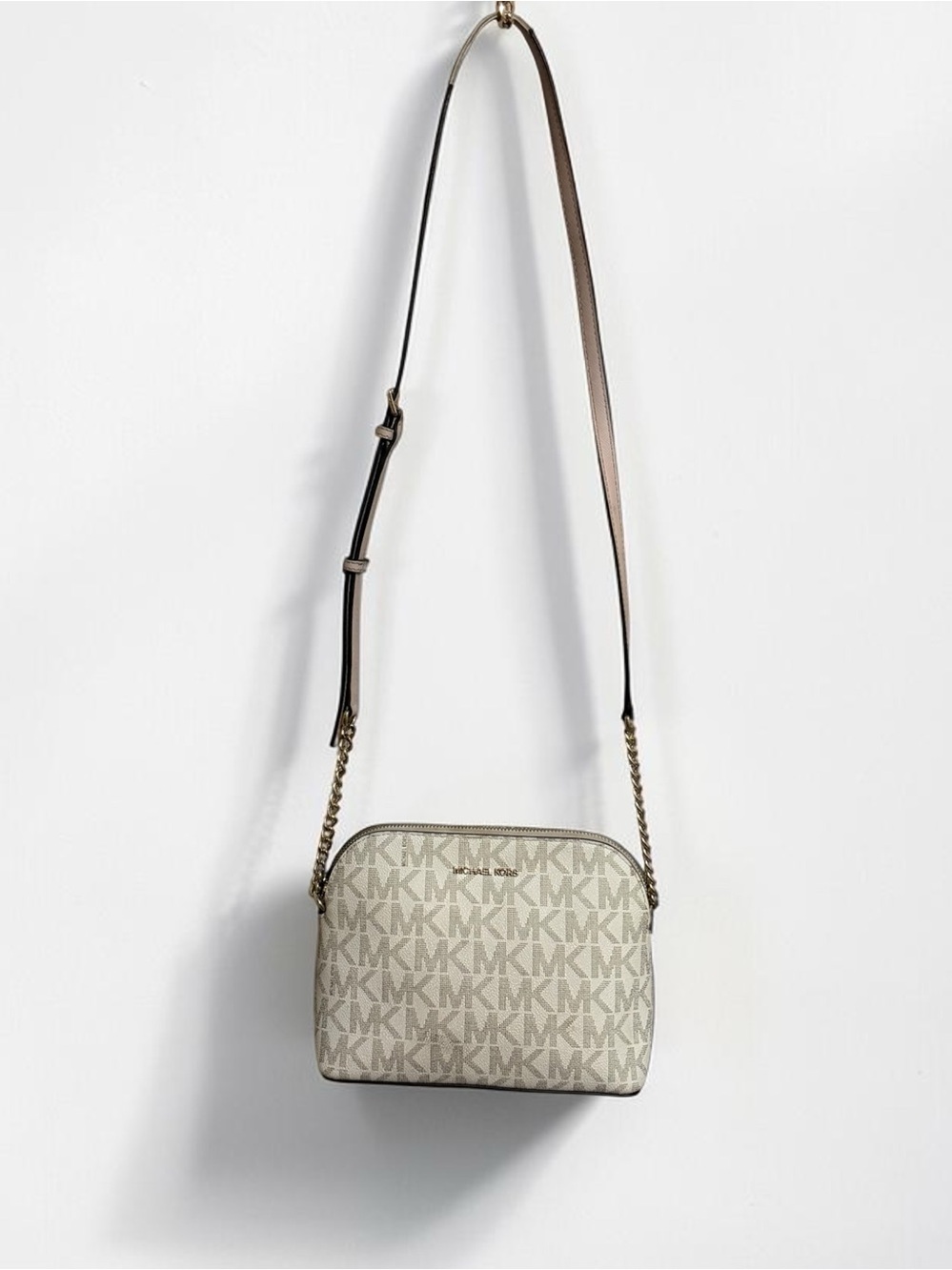 Michael Kors Jet Set Signature Crossbody Bag